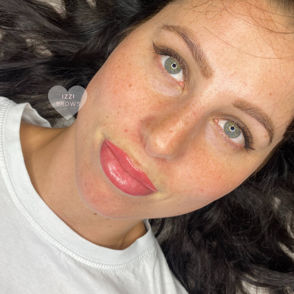 Lip Blush Tattoo Glossy Lips pmu