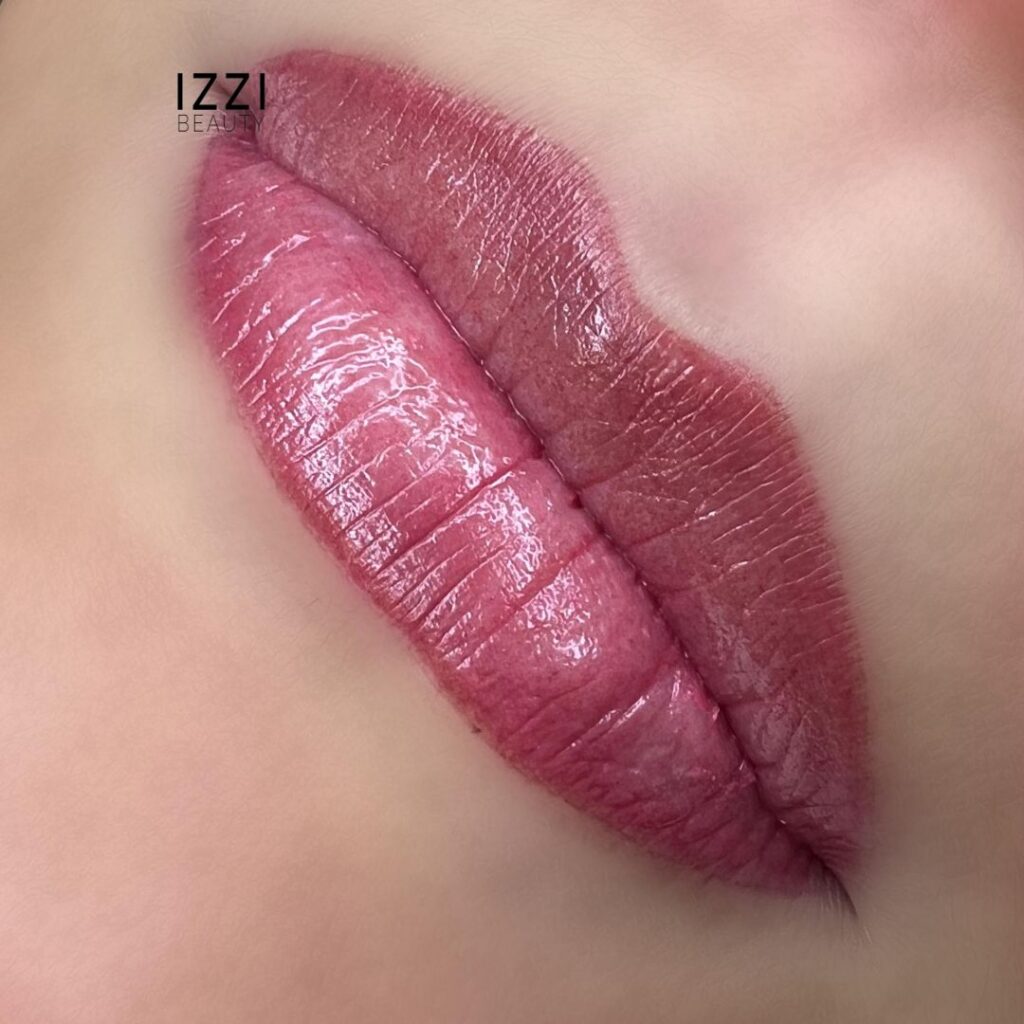 Lip Blush Tattoo Amsterdam IZZI Beauty