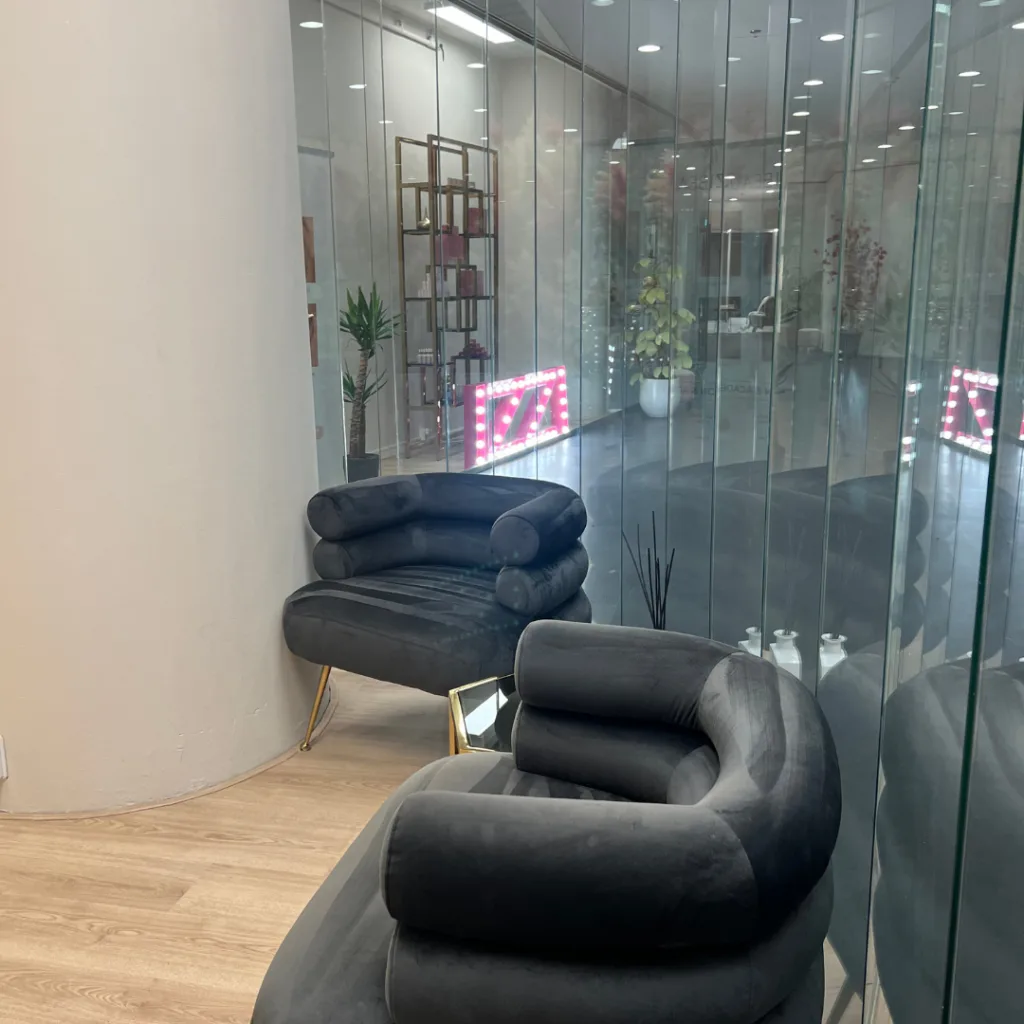 IZZI Beauty PMU Salon