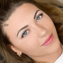 Nr 1 Ombré Powder Brows Beginnersopleiding Amsterdam en Den Bosch IZZI Beauty